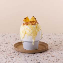 パインとクリームチーズ イートイン1,900円/テイクアウト1,800円