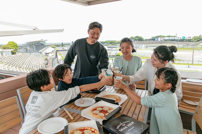 花火イベント開催期間のレストスペース