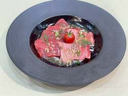  本マグロのカルパッチョ　2,800円