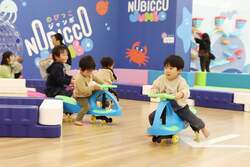 「子供1000円で遊び放題！岡山初の屋内遊び場「のびっこジャンボ 津山インター店」OPEN」の写真