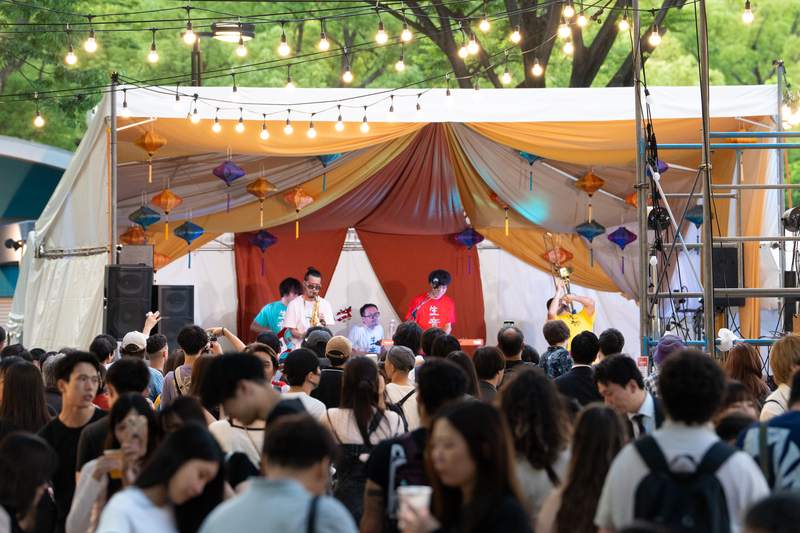 ライブステージ（過去開催時の様子）