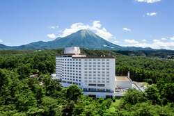 中国地方最高峰・大山の麓に佇むリゾートホテル