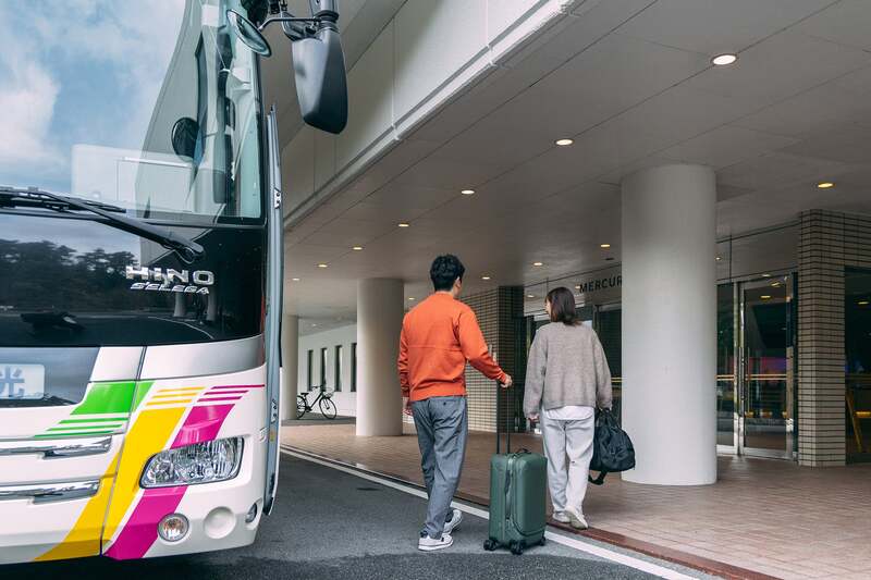 JR米子駅から無料送迎バスを毎日運行、米子駅周辺観光にも便利