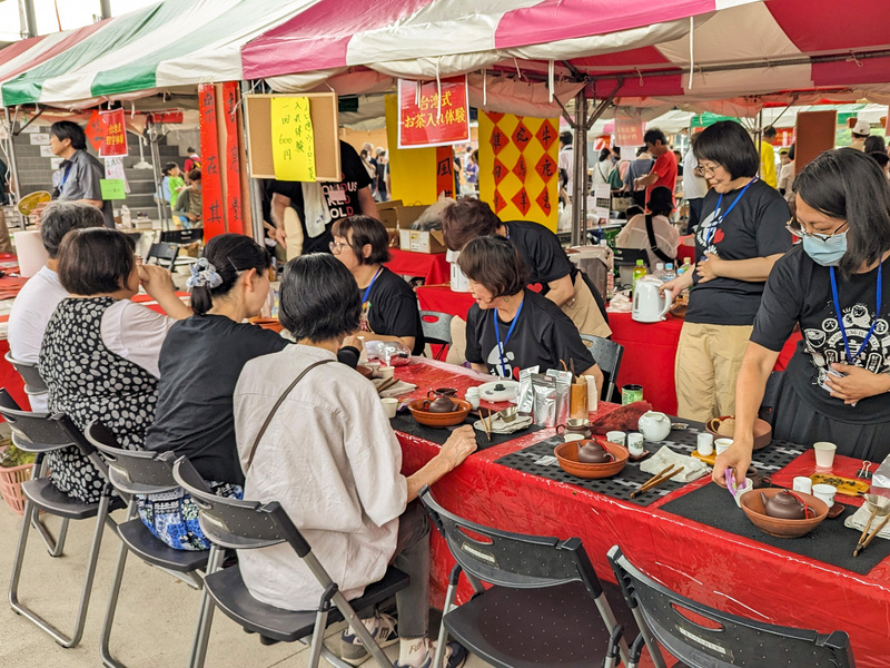 台湾式お茶入れ体験も！