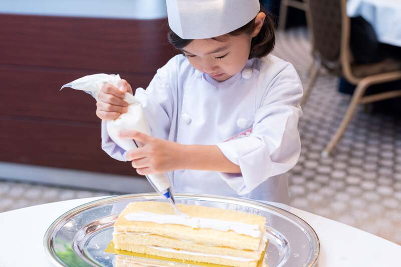 ケーキ作り教室の様子