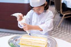 ケーキ作り教室の様子