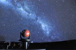 世界最高水準の星空を投影するプラネタリウム