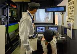 「運転士になりきれる！都営地下鉄シミュレータ＆バス体験イベントが夏休みに無料開催」の写真