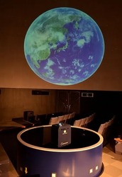「【2026関西】夏休みに涼しく過ごせる「プラネタリウム」13選！親子で楽しむ星空体験」の写真