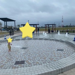 水深約25cmと浅いため、小さな子供も楽しめるのが魅力（ユーザー投稿画像）