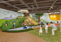 「スヌーピーの新屋内パーク誕生！　日本初「SNOOPY Playful PARK」が津田沼にオープン」の写真