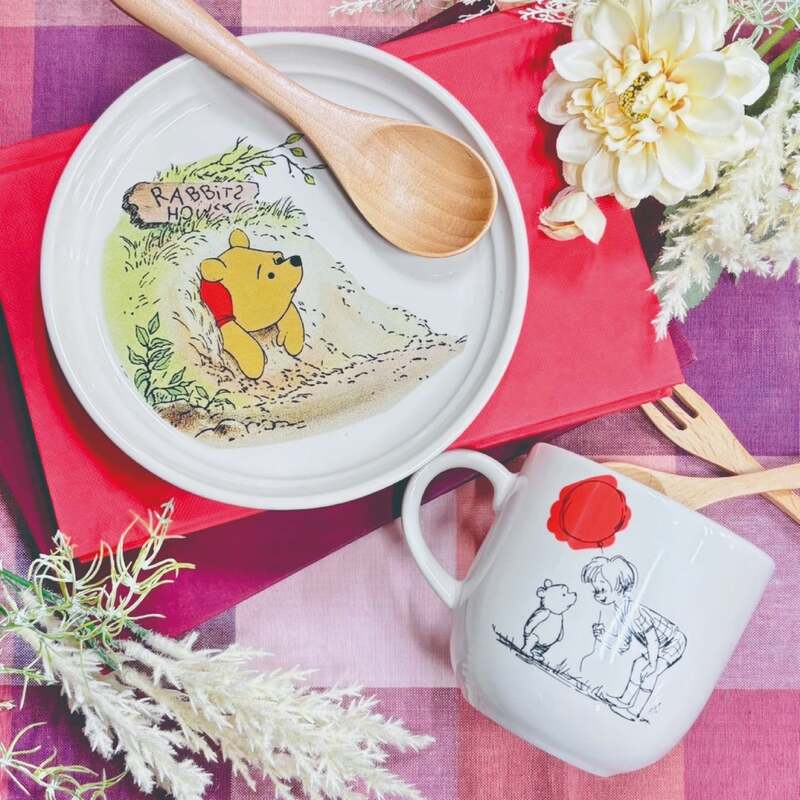 くまのプーさん展 限定グッズ「ヴィンテージアートシリーズ」 （C）Disney. Based on the "Winnie the Pooh" works by A.A. Milne and E.H. Shepard.