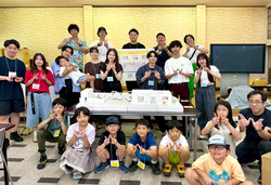子どもたちと大学生がアイデアを出し合いながらつくり上げた遊び場の企画