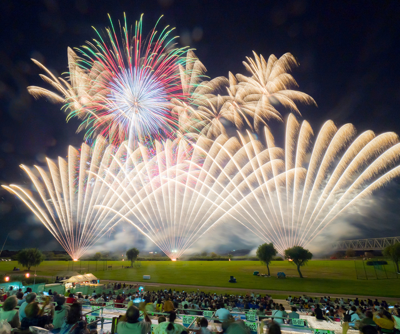 花火1万発＆ドローンショーが取手の夜空を彩ります