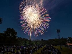 東海市の夏を彩る約4,000発の花火を楽しもう！