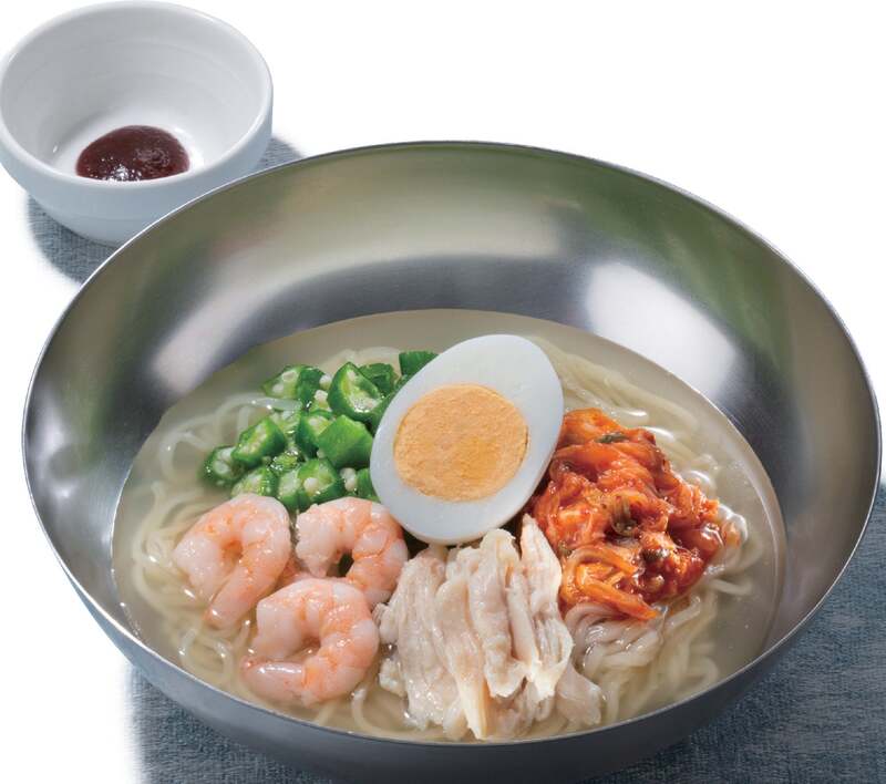 「ガスト」海老と蒸し鶏のコク旨冷麺