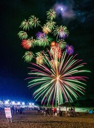 夕日ヶ浦納涼花火大会