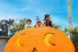 「“キッズ仮装の聖地”レゴランドでハロウィンパーティー！フォトスポット満載10/2開幕」の写真