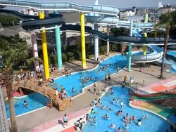 「【2026夏休み】大阪のおでかけ最新人気ランキングTOP10 室内プール・仕事体験・遊園地」の写真