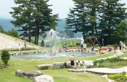 「【山梨2026】夏休みのおでかけ最新人気ランキングTOP10 プール・リニア・宝石発掘まで」の写真