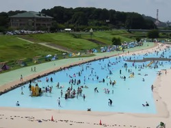 「【栃木県】夏休みのおでかけ人気ランキングTOP10 宝石探し・水遊び・動物ふれあいも」の写真