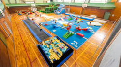 「【宮城県】夏休みのおでかけ人気ランキングTOP10 屋内遊び場・恐竜体験・温泉ホテルも」の写真