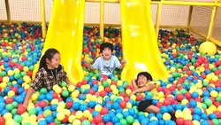 「【北海道】夏休みの家族おでかけ人気ランキングTOP10 室内遊び場から大自然体験まで」の写真
