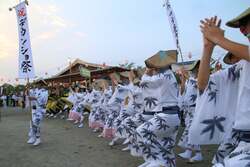「総踊り・花火・屋台グルメ！西日本最大級「デカンショ祭2026」が兵庫・丹波篠山で開催」の写真