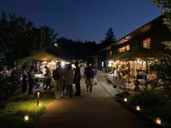 「普段は火気厳禁の公園で手持ち花火が解禁！町田薬師池公園西園で初開催の夏祭りが開催」の写真