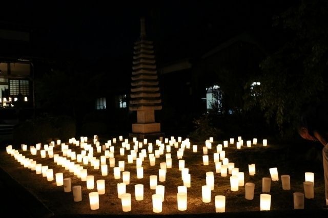 東近江大徳寺の地蔵盆万灯会│（Ｃ）大徳寺