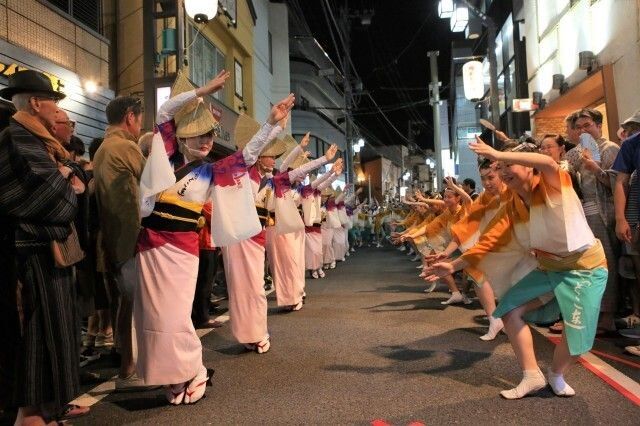 下北沢阿波おどり