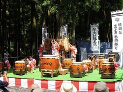 陣馬の滝まつり（Ｃ）富士宮市観光課