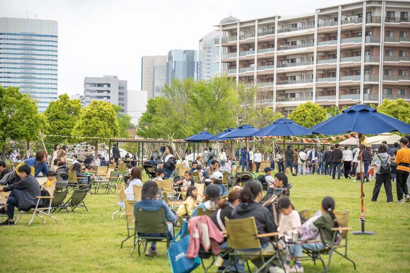 幕張ベイパーク 若葉3丁目公園「NEIGHBORHOOD MARCHE」の会場雰囲気