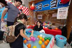 「子ども神輿・盆踊り・グルメ屋台も！アークヒルズ秋祭りで都心の秋を満喫できる3日間」の写真