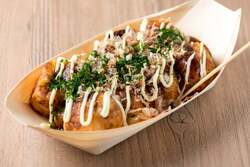 アークヒルズカフェ：たこ焼き 600円