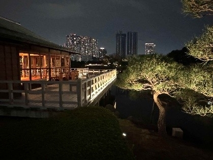 夜の中島の御茶屋（露台）