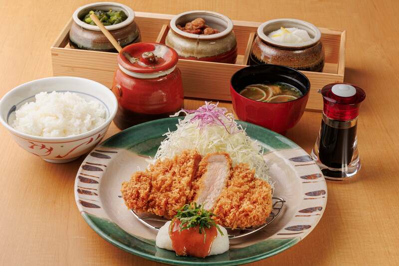 梅しそおろしロースかつ膳（ロース150g）：1,859円