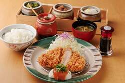 梅しそおろしロースかつ膳（ロース150g）：1,859円