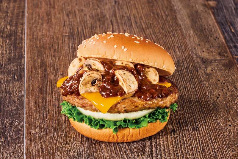 マッシュルームチーズバーガー サーロインボロネーゼソース 890円