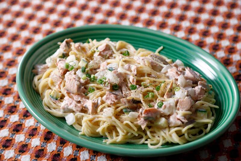 秋鮭のクリームパスタ