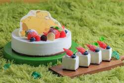 ホワイトチョコムース「ポムポムプリンとお友だち」