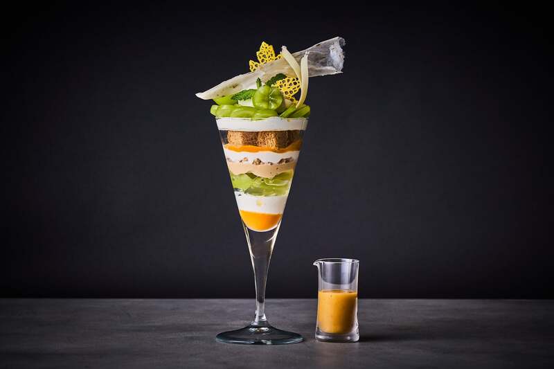ホテルメトロポリタン「Seasonal Parfait シャインマスカットと紅茶のパフェ」