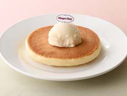 パンケーキ With ハーゲンダッツ バニラ