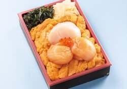 紫雲丹＆帆立生＆漬け食べ比べ弁当（1折）4,320円〈各日30点限り〉