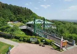 昆虫体験学習館