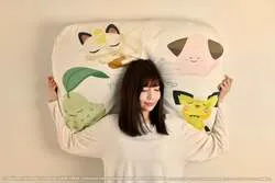 新登場する「着る毛布」や「抱きまくら」のイメージ
