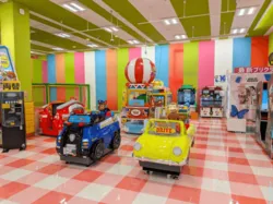 「【和歌山市・紀の川】人気おでかけスポットTOP10 屋内遊び場と海遊びが上位に」の写真