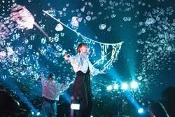 「シャボン玉舞うカウントダウン＆パティシエ体験も！東京タワー目前で過ごすお正月」の写真