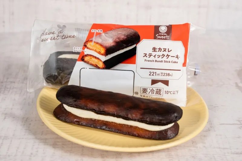 ファミリーマート「生カヌレスティックケーキ」
