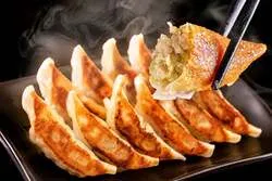 仙台名物牛タン餃子（餃子専門店　龍神家）